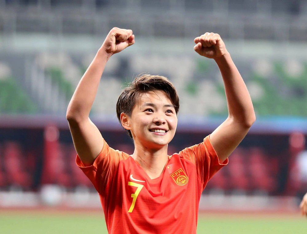 答应下来之后。